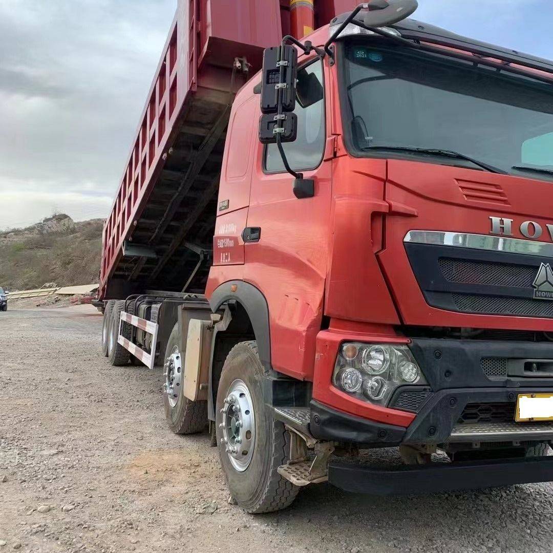 Wie erfüllt ein gebrauchter HOWO-Lkw die Anforderungen der Schwerlasttransportmärkte?